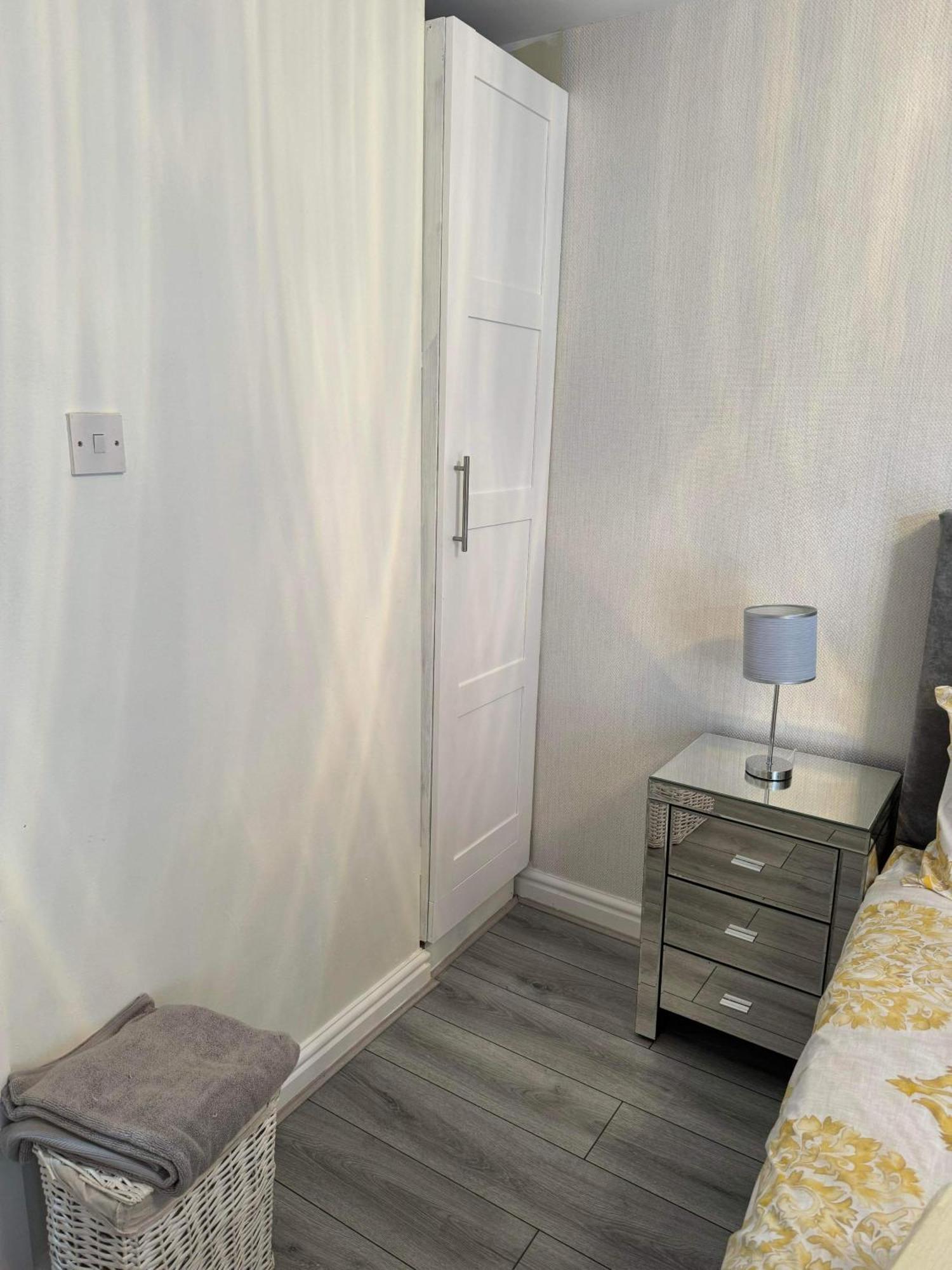 Private Guest House/Annexe Salford  Ngoại thất bức ảnh
